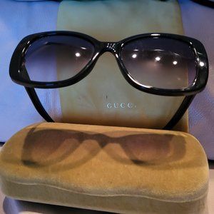 Gucci GG0762S 001 Black Butterfly